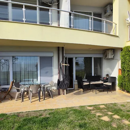 Apartment Alex Elenite